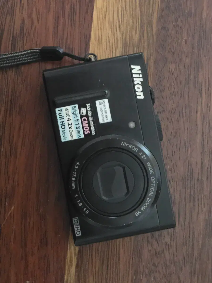 니콘 쿨픽스 p300 nikon coolpix 디카 빈티지 카메라